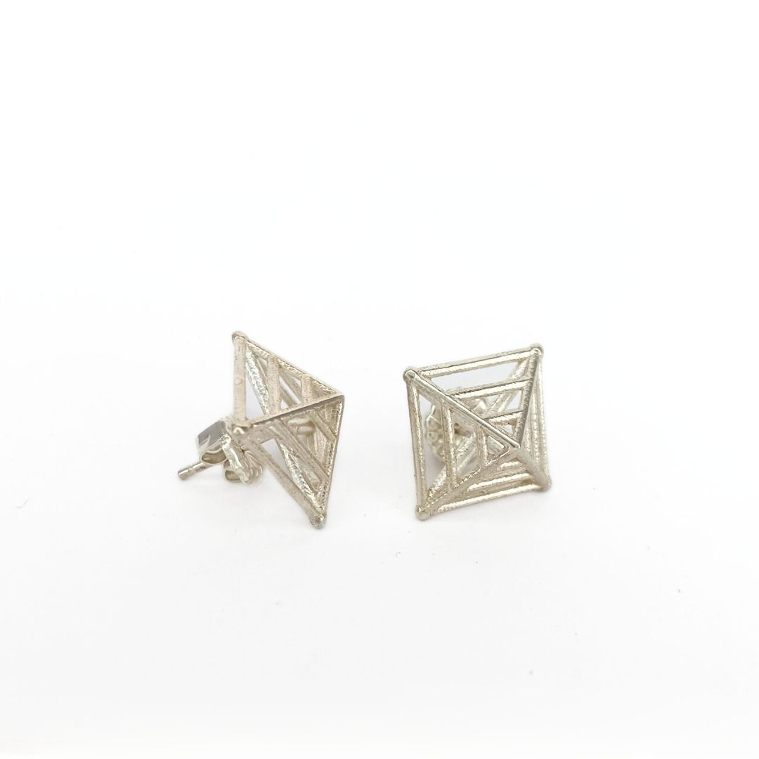 Pyramid Studs