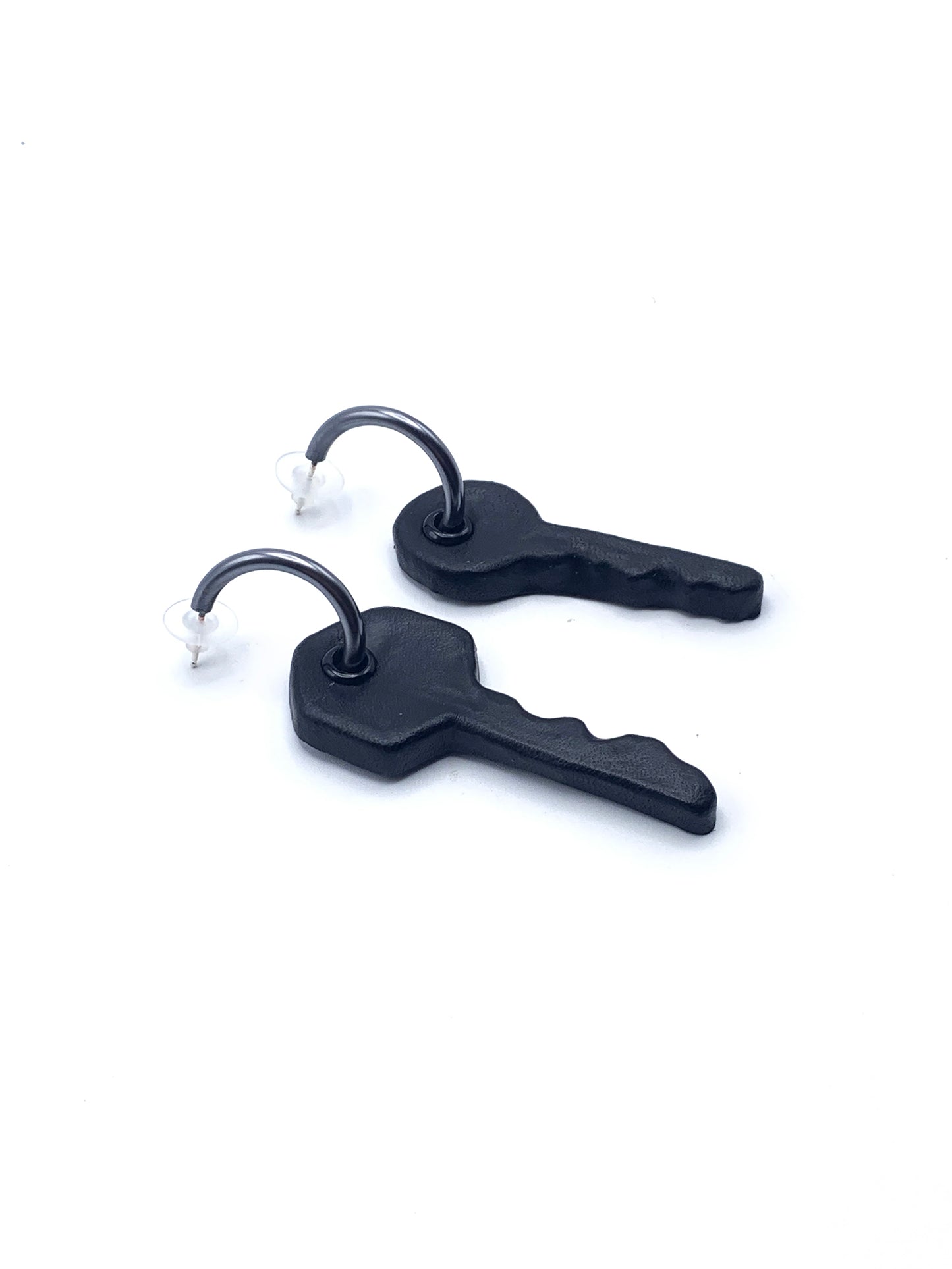 Keys to a Lost Lock (MD hoop mismatched keys)