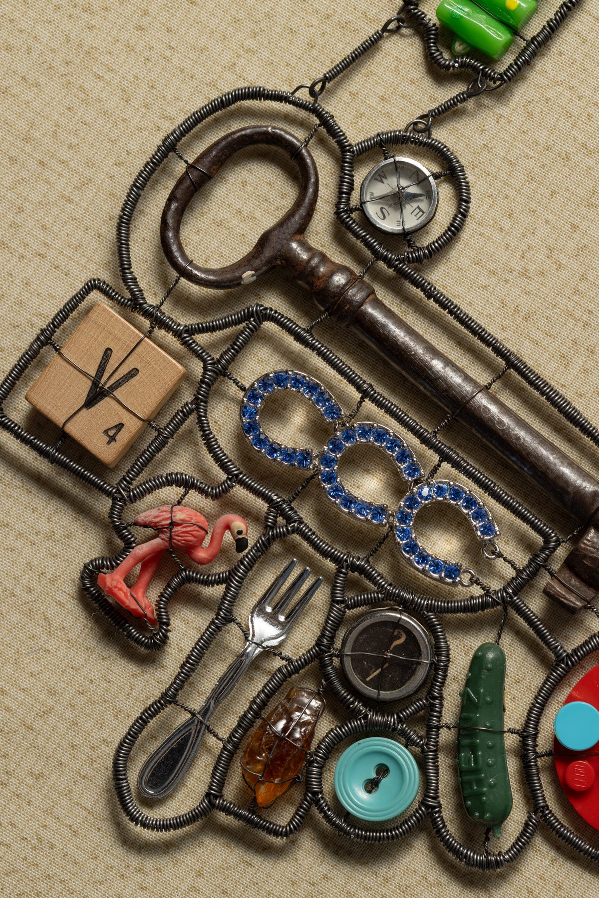 My Life as a Necklace, Lucky Horshoes