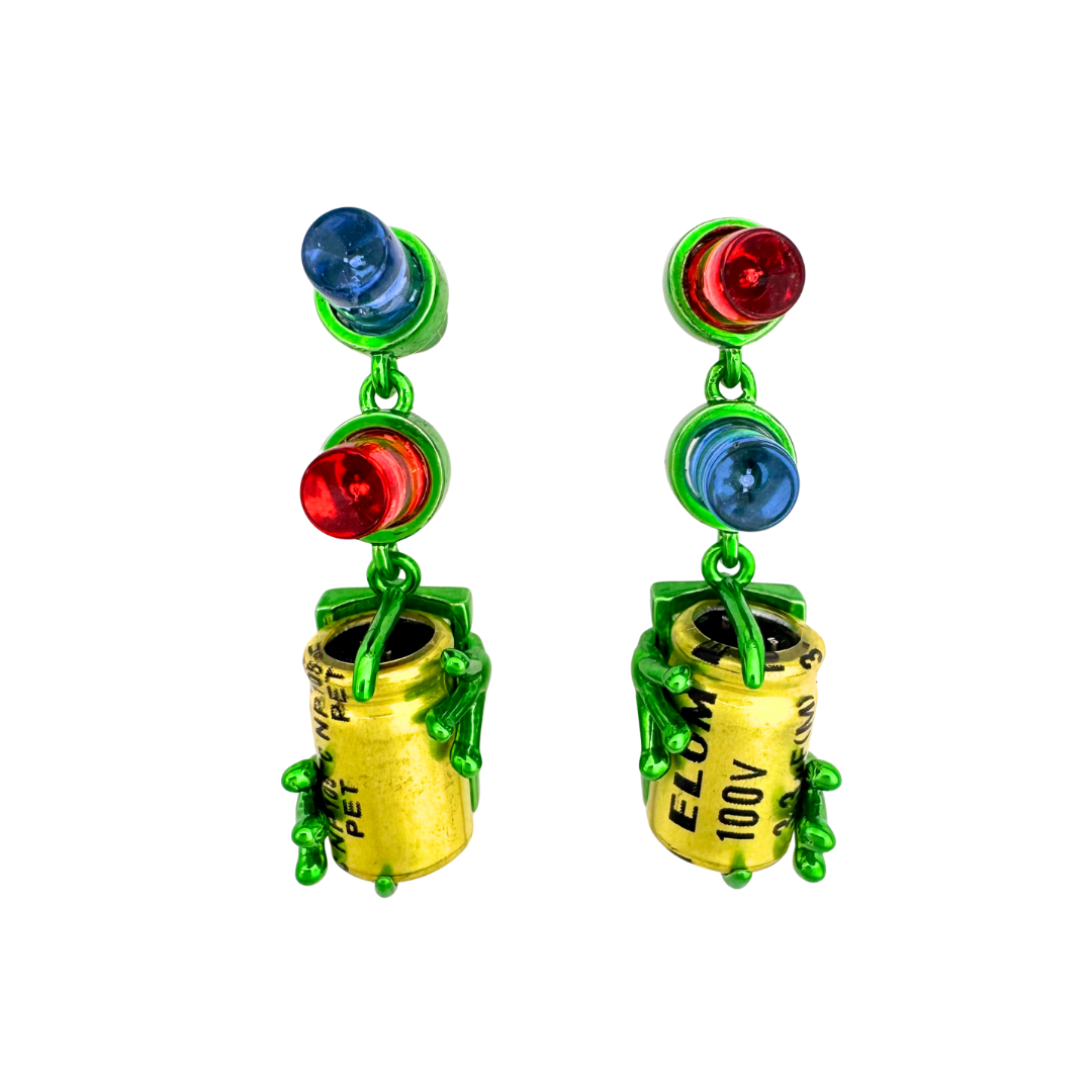 Baccata Earring 2