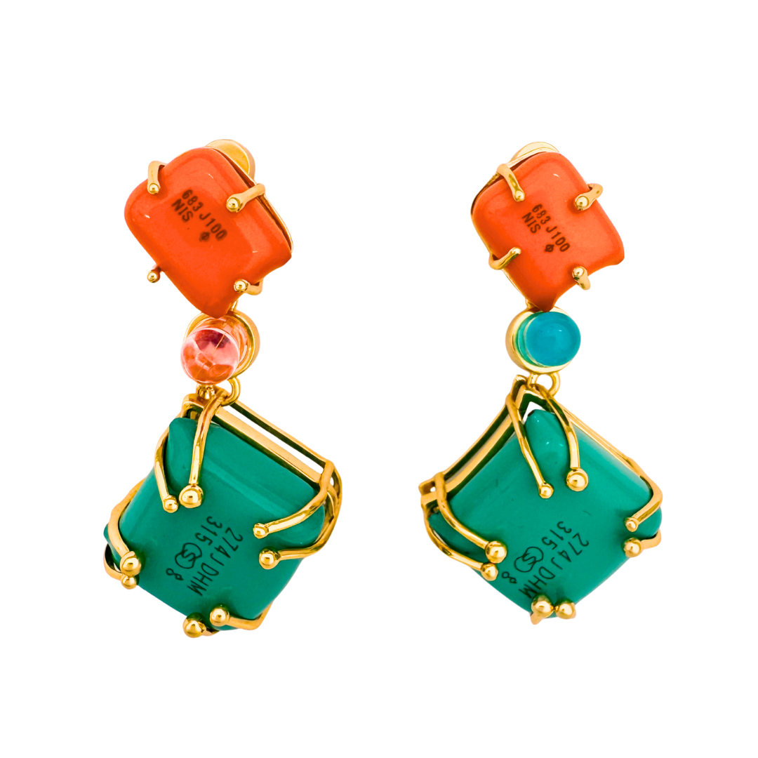 Slanguage pendant necklace