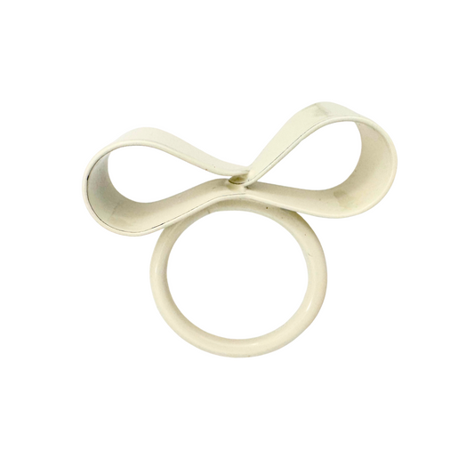 Folded Bow Ring, lg – cream
