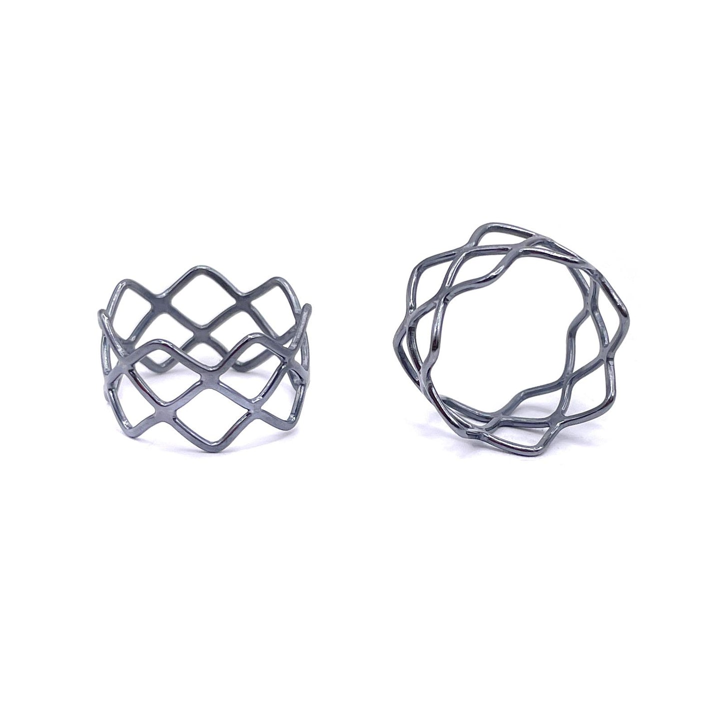 Gridded Ring