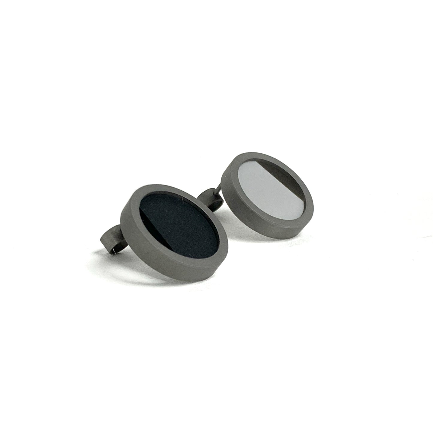 Round Collection 11 Earrings (small) - Black