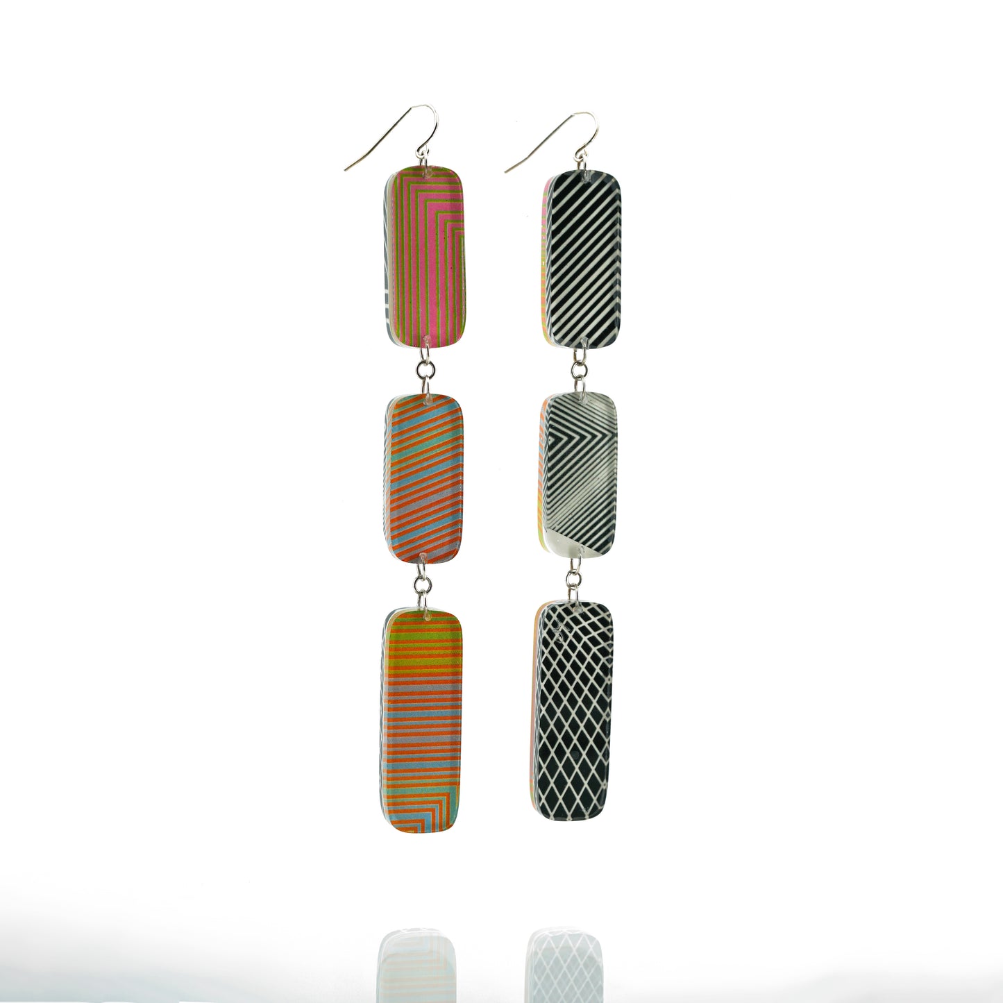 Op Art Reversible 3 Tier Drops