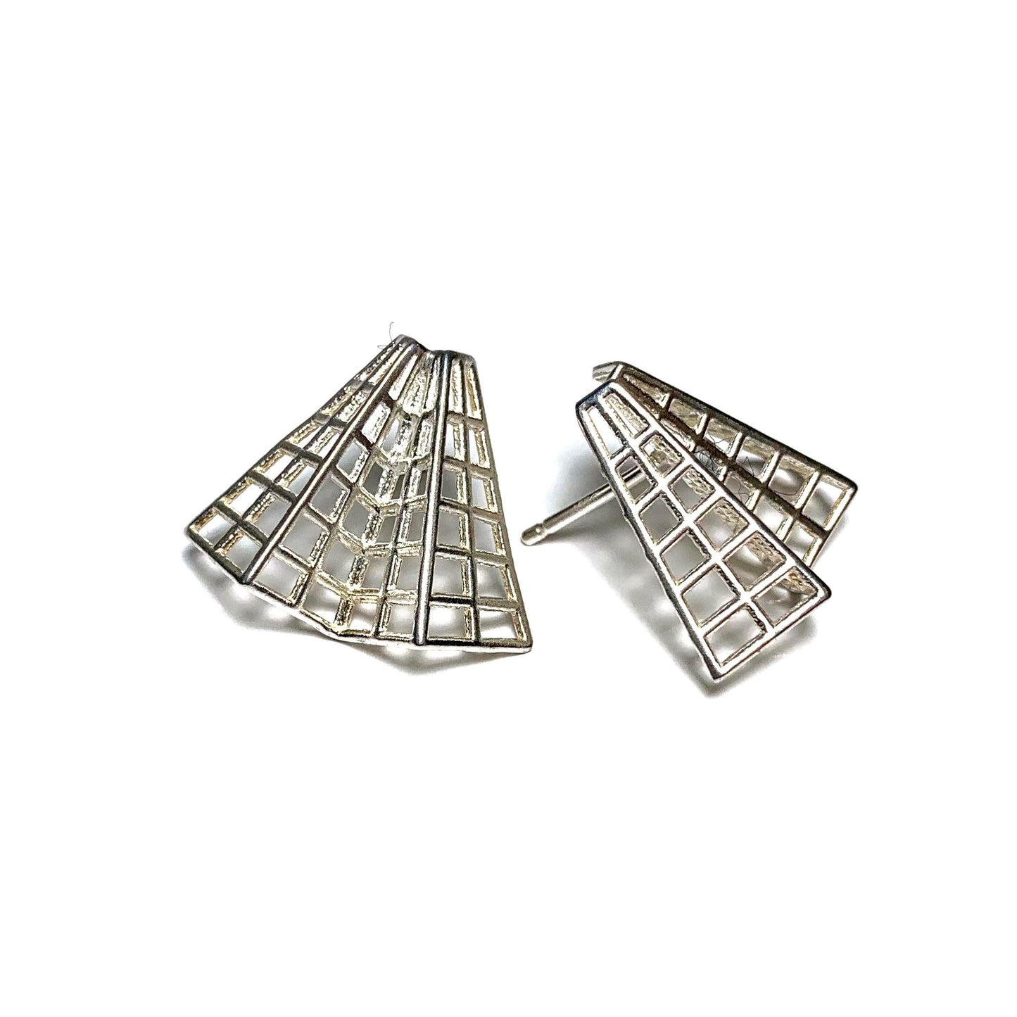 Grid Fan Studs
