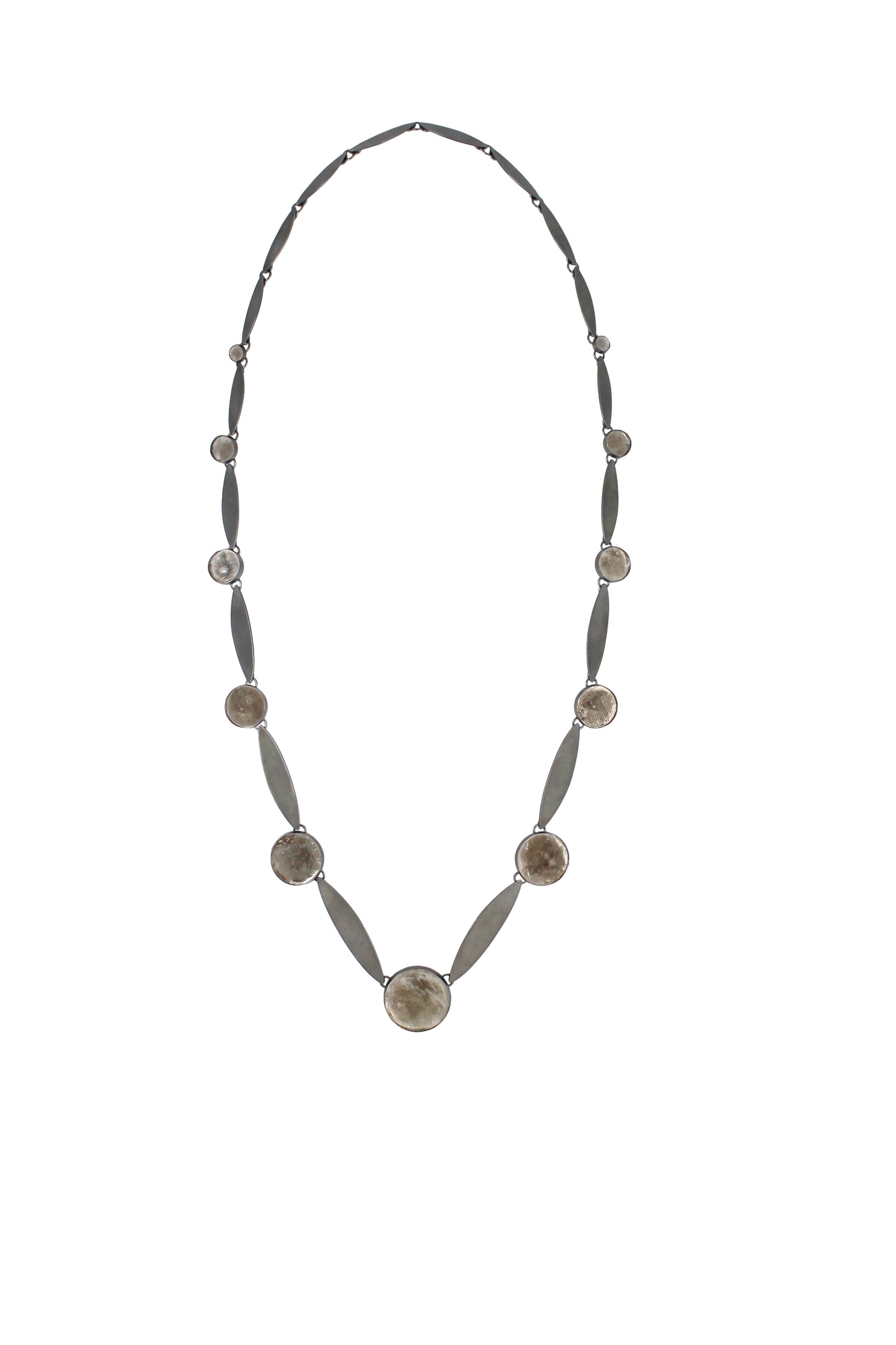 Mica NECKLACE: Long Queue