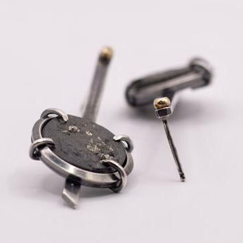 Dagger Studs