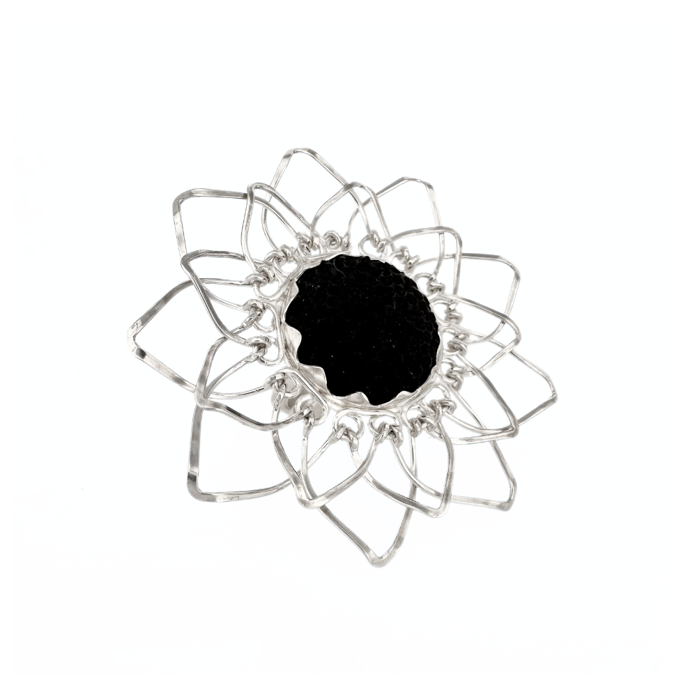 Heliotropism : Ebony (Ring)