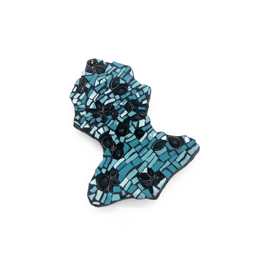 Shield II, brooch, nfs