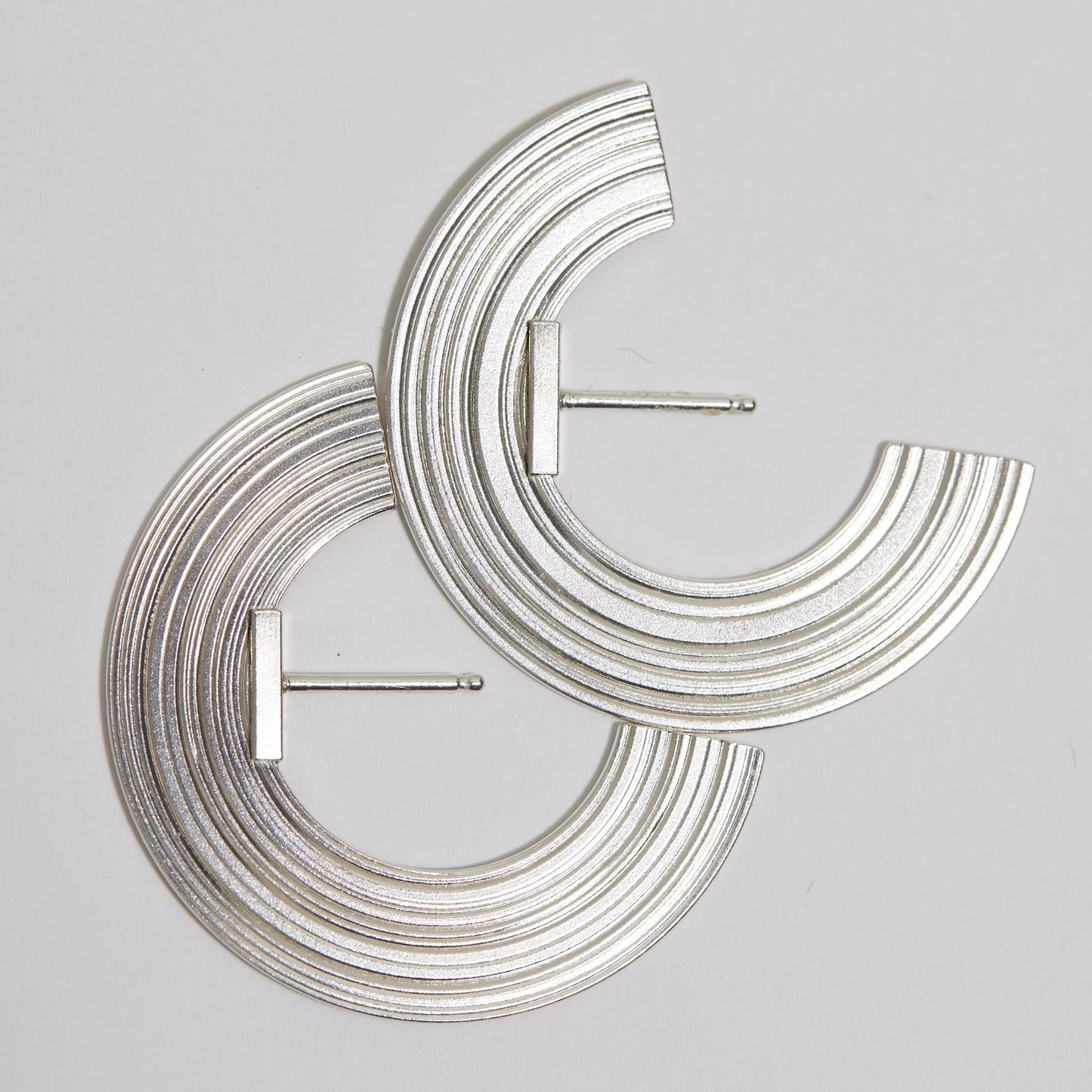 Orbit - lobe earrings (big radius)