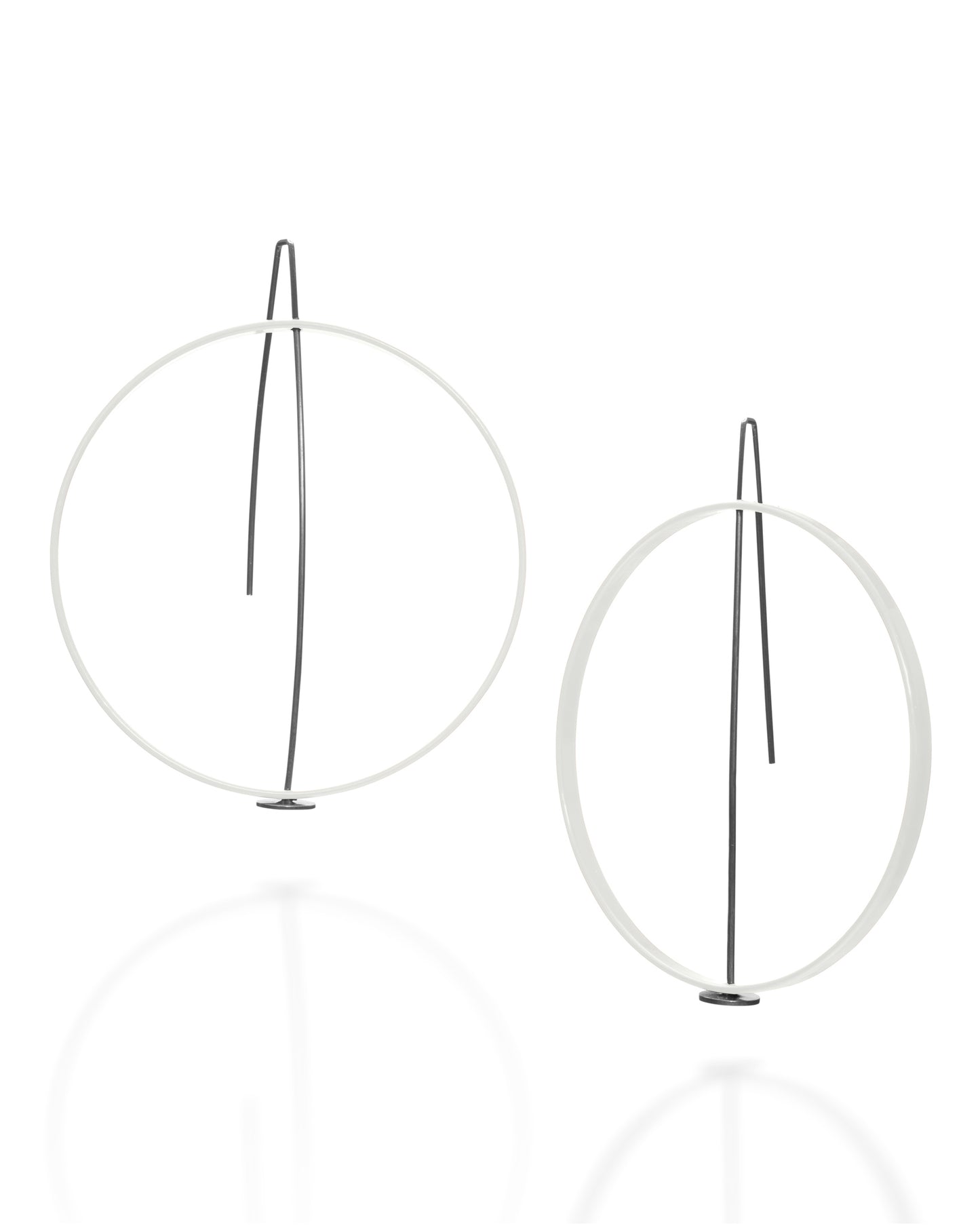 Simple Circle Earrings Medium