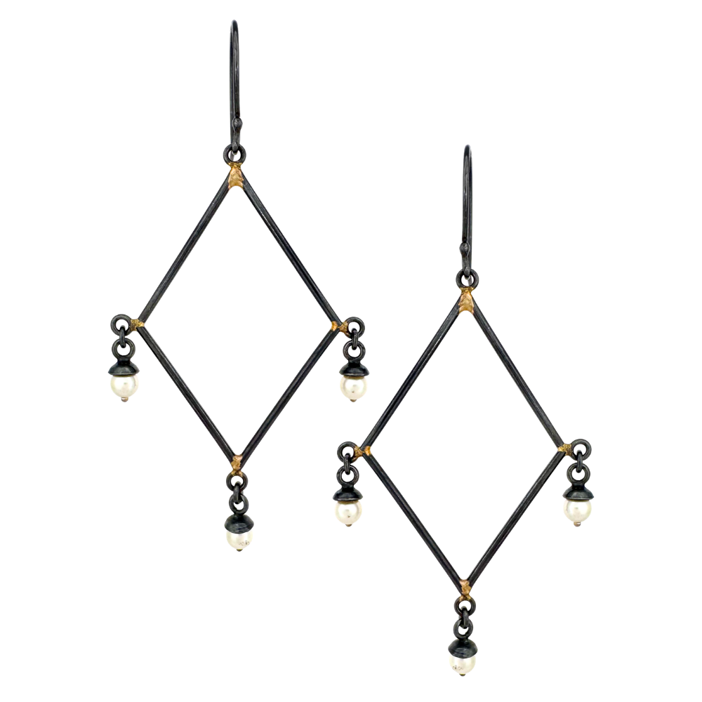 Harloquin Pearl Dangles