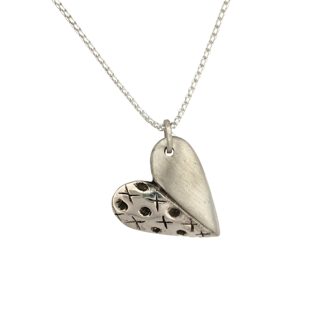 Arlo Heart Pendant