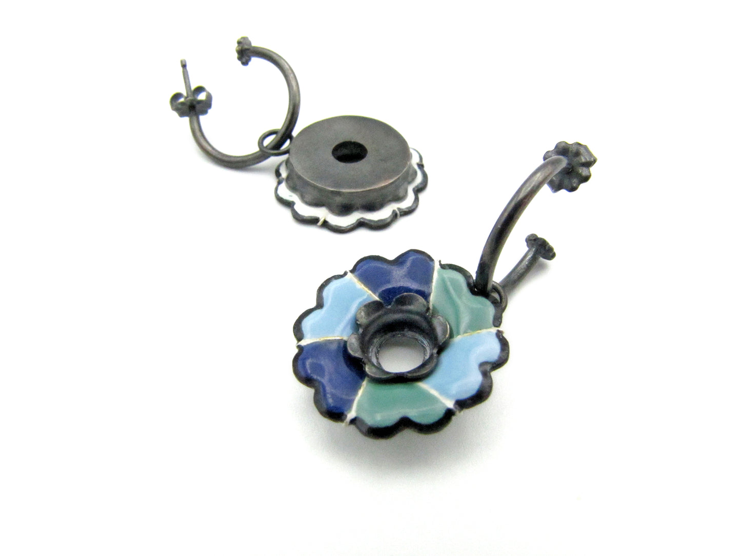 Blue Fleur charm earrings