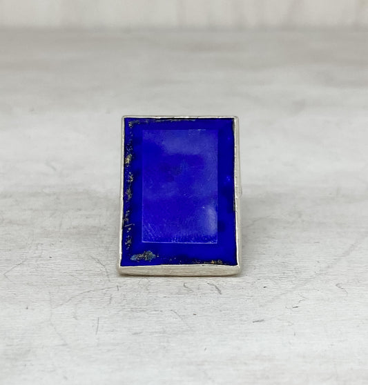 Lapis Ring with Water Stream Detail