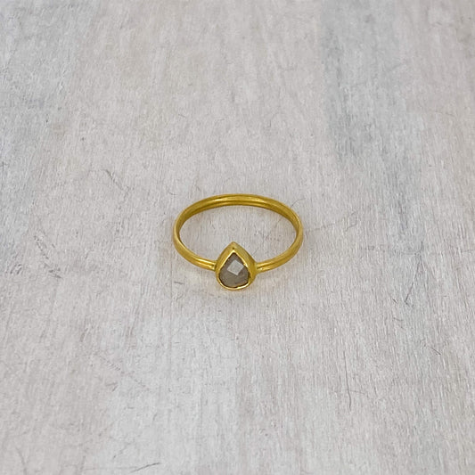 22k Gold Ring with Teadrop Grey Diamond