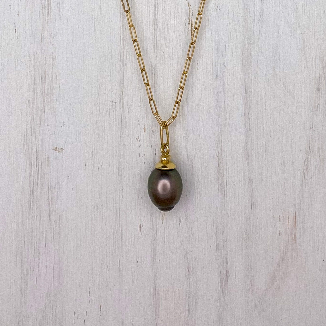 14k gold Tahitian Pearl Necklace, 16" chain